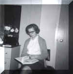 Apr 64 Joan Dawn teacher.jpg (97672 bytes)